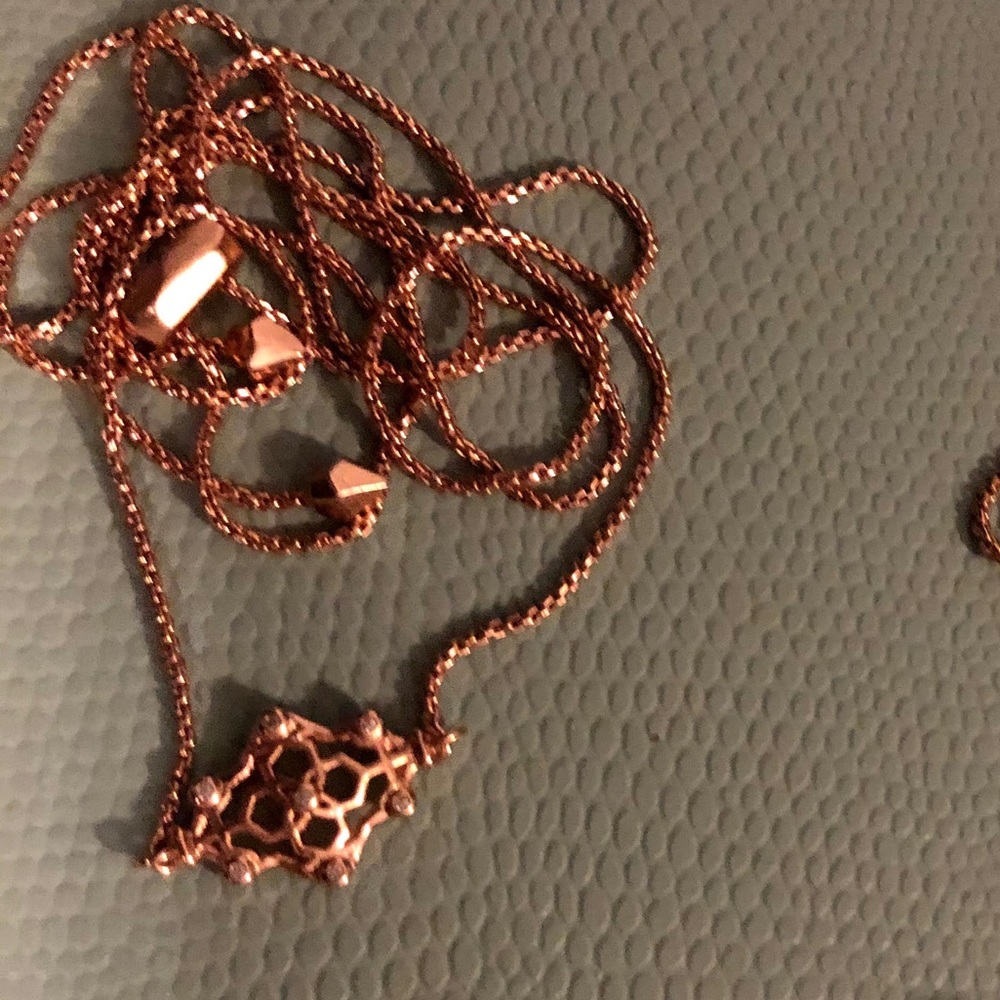 Rose Gold Kendra Scott Riley Necklace